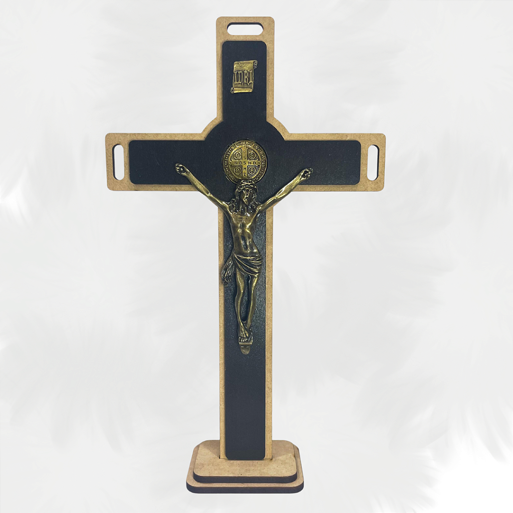Crucifixo MDF vazado