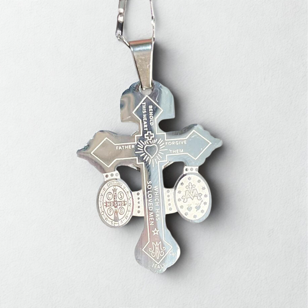 Colar Cruz Estilizada com Medalhas de Devoções em Aço Inox Prata – 32cm