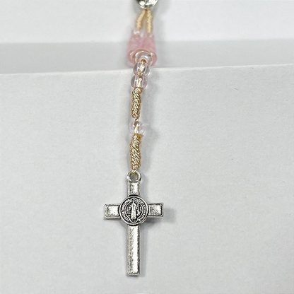 Terço de Pulso Infantil Translúcido com Medalha de N. S. Aparecida - 21 CM