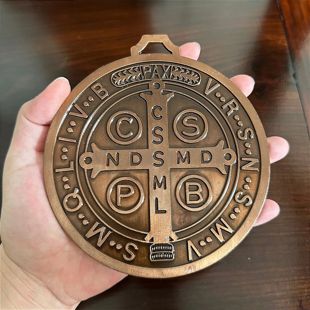 Medalhão de São Bento 5 Polegadas