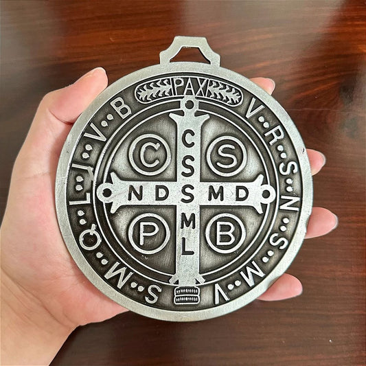 Medalhão de São Bento 5 Polegadas