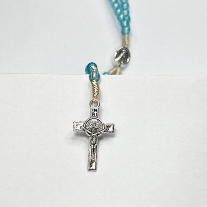 Terço de Pulso Infantil Translúcido com Medalha de N. S. Aparecida - 21 CM