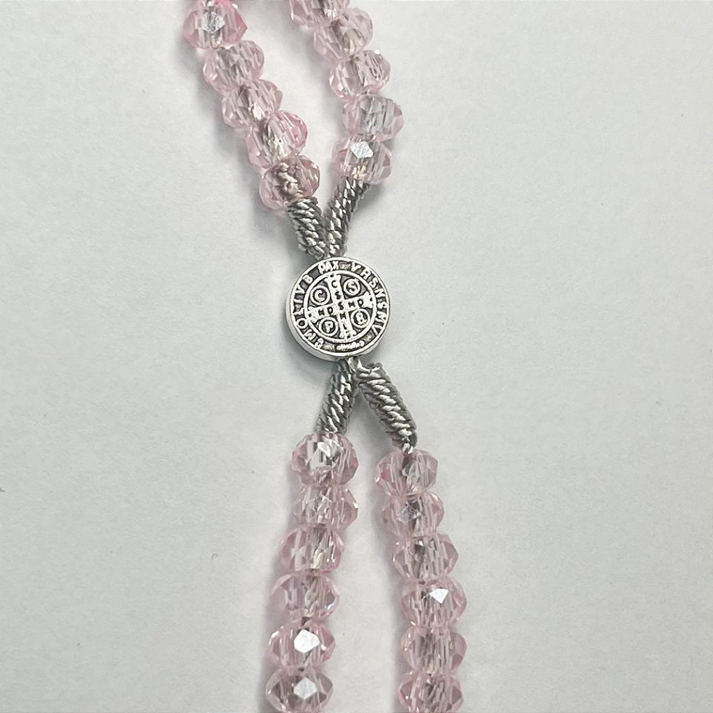 Terço de Pulso de Cristal com Medalha de São Bento - 22CM