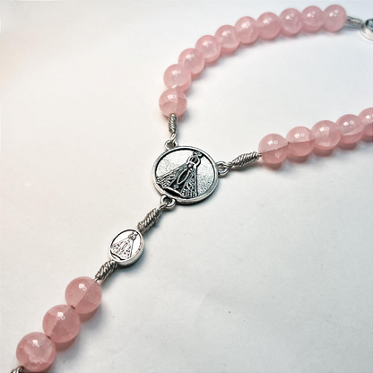 Terço Marmorizado com Medalha de Nossa Senhora Aparecida - 41cm