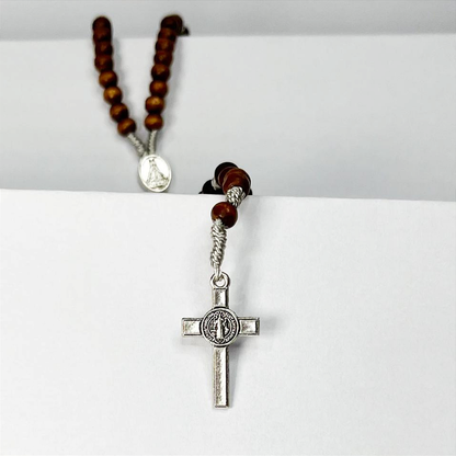 Terço de Pulso de Madeira com Fecho - 22 CM