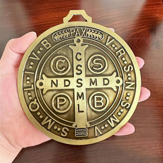 Medalhão de São Bento 5 Polegadas