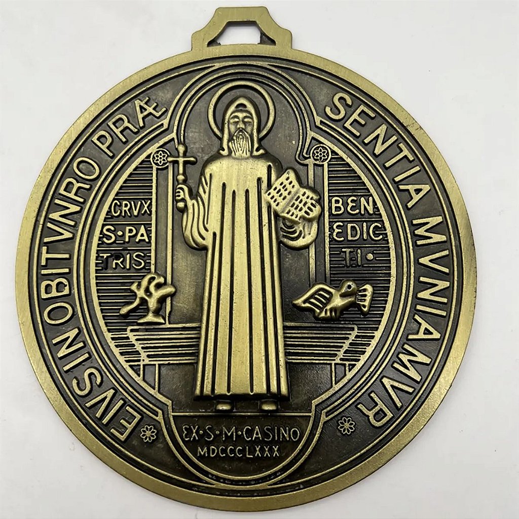 Medalhão de São Bento 5 Polegadas